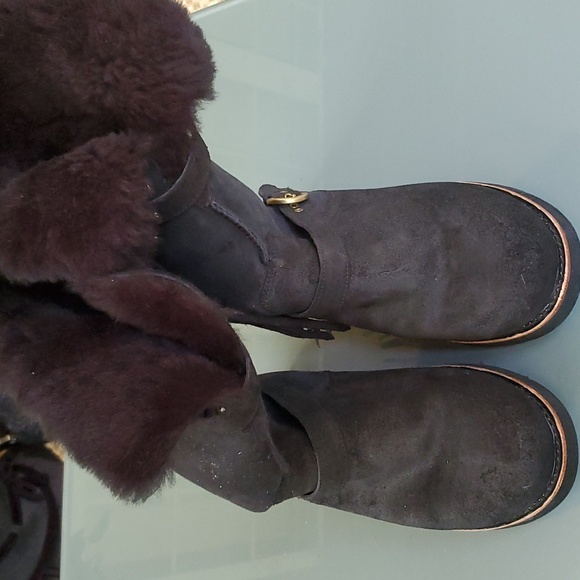 UGG Dauphine US Size 10 Woman Black Fringe Leather Sheep Skin Boot Fall Winter - Picture 11 of 16